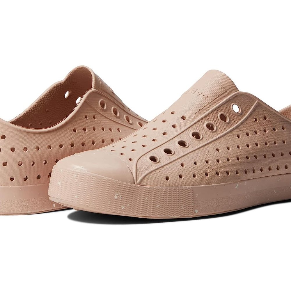 Native Jefferson pink mauve shoes Sz 5